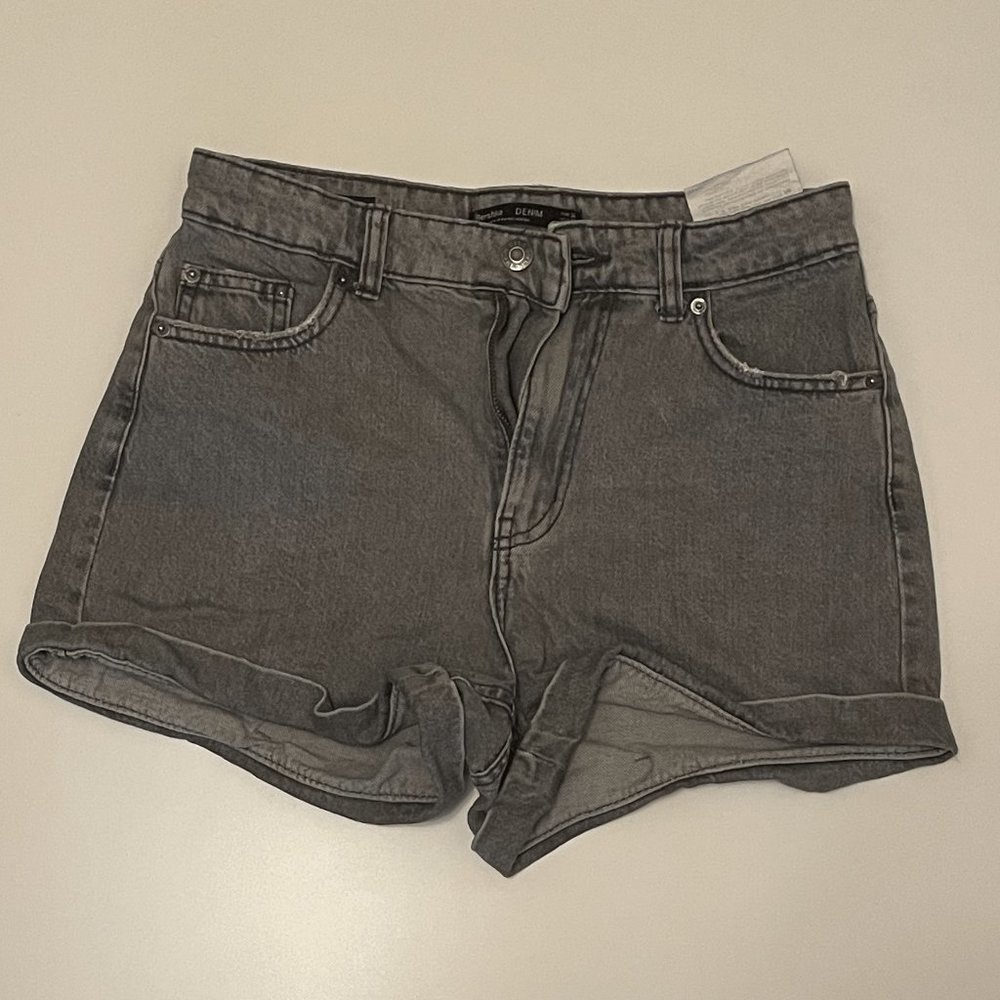 Bershka High Waist Denim Gray Shorts